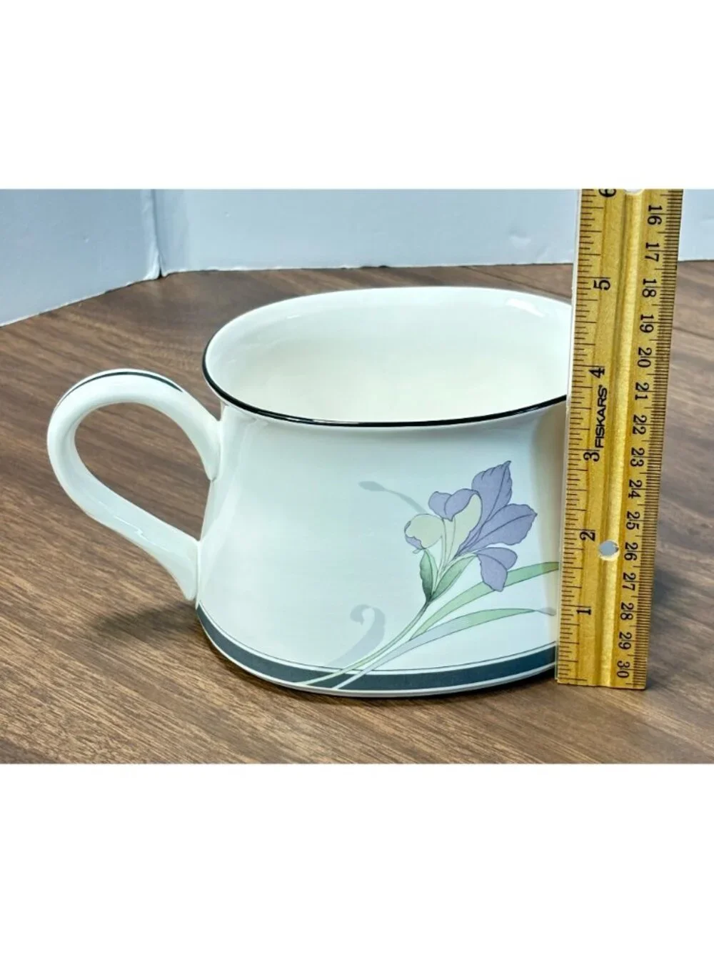 New Decade by Noritake Café Du Soir Gravy Boat Porcelain Floral Vintage 1985